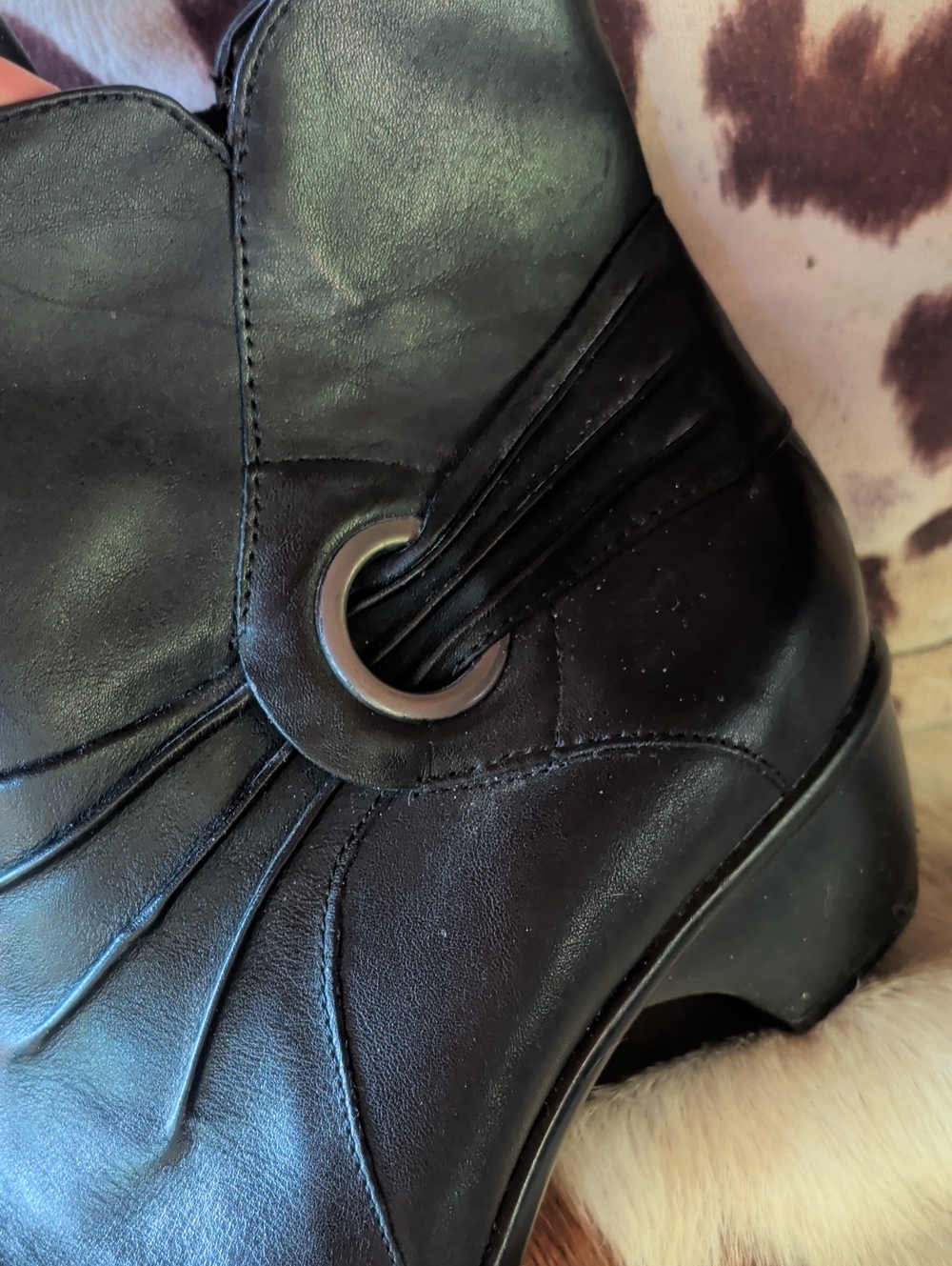 Clarks Two-Tone Ankle Booties BUNDLE  in Brown and Black - Picture 5 of 7